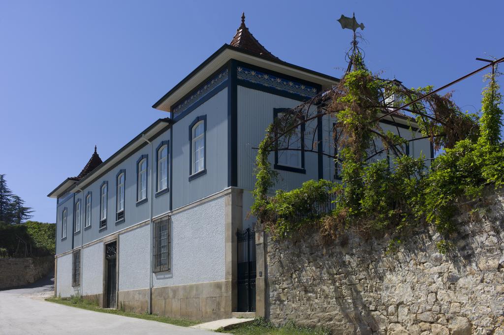 Gasthaus Casa De Cambres Lamego Exterior foto