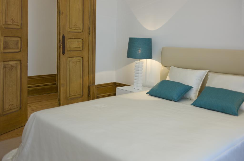 Gasthaus Casa De Cambres Lamego Zimmer foto